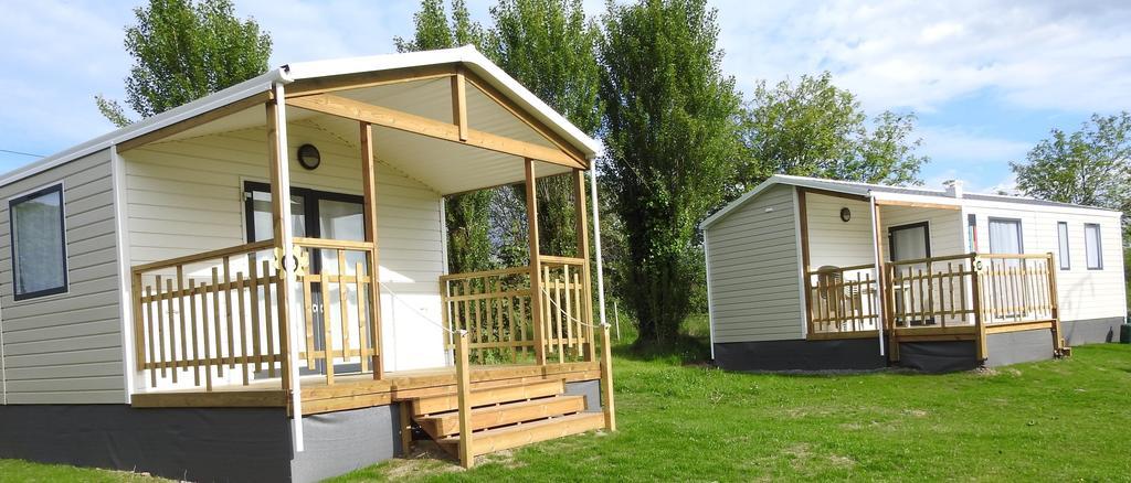 Camping Les Tournesols Sillé-le-Guillaume المظهر الخارجي الصورة